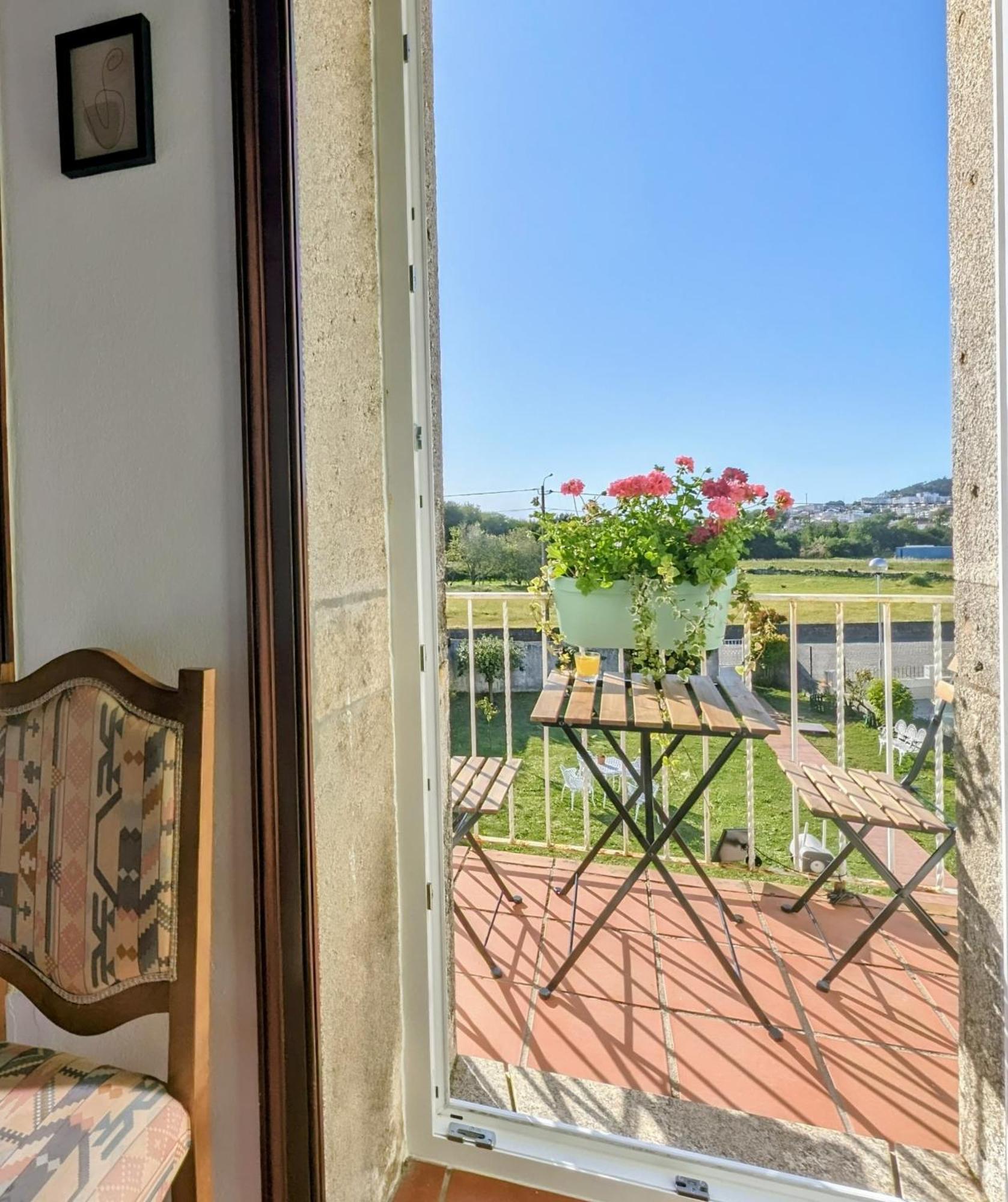 Torre De Santiago - Guest House Vila Praia de Ancora Luaran gambar